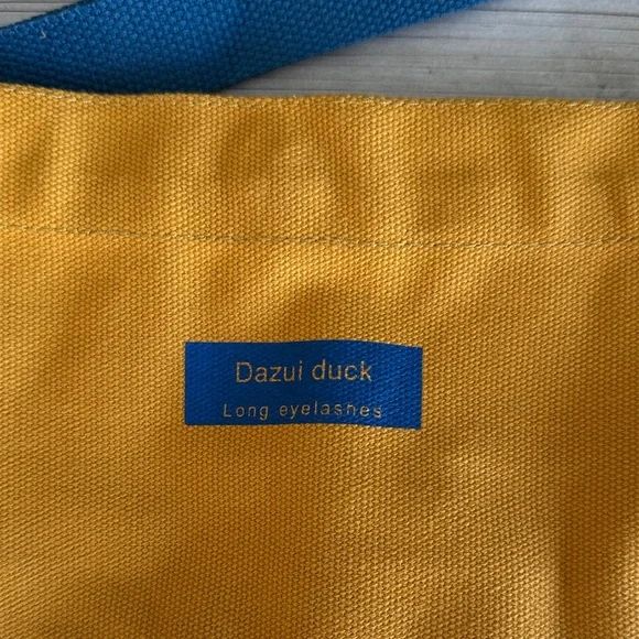New without tags!! Dazai Duck Yellow Canvas Crossbody Bag with Blue Strap - Picture 2 of 7